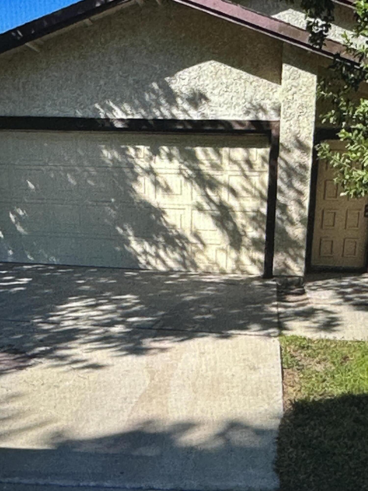 2943 East Ave R-2 Palmdale, CA 93550 - Photo 3 of 14 IMG_6325