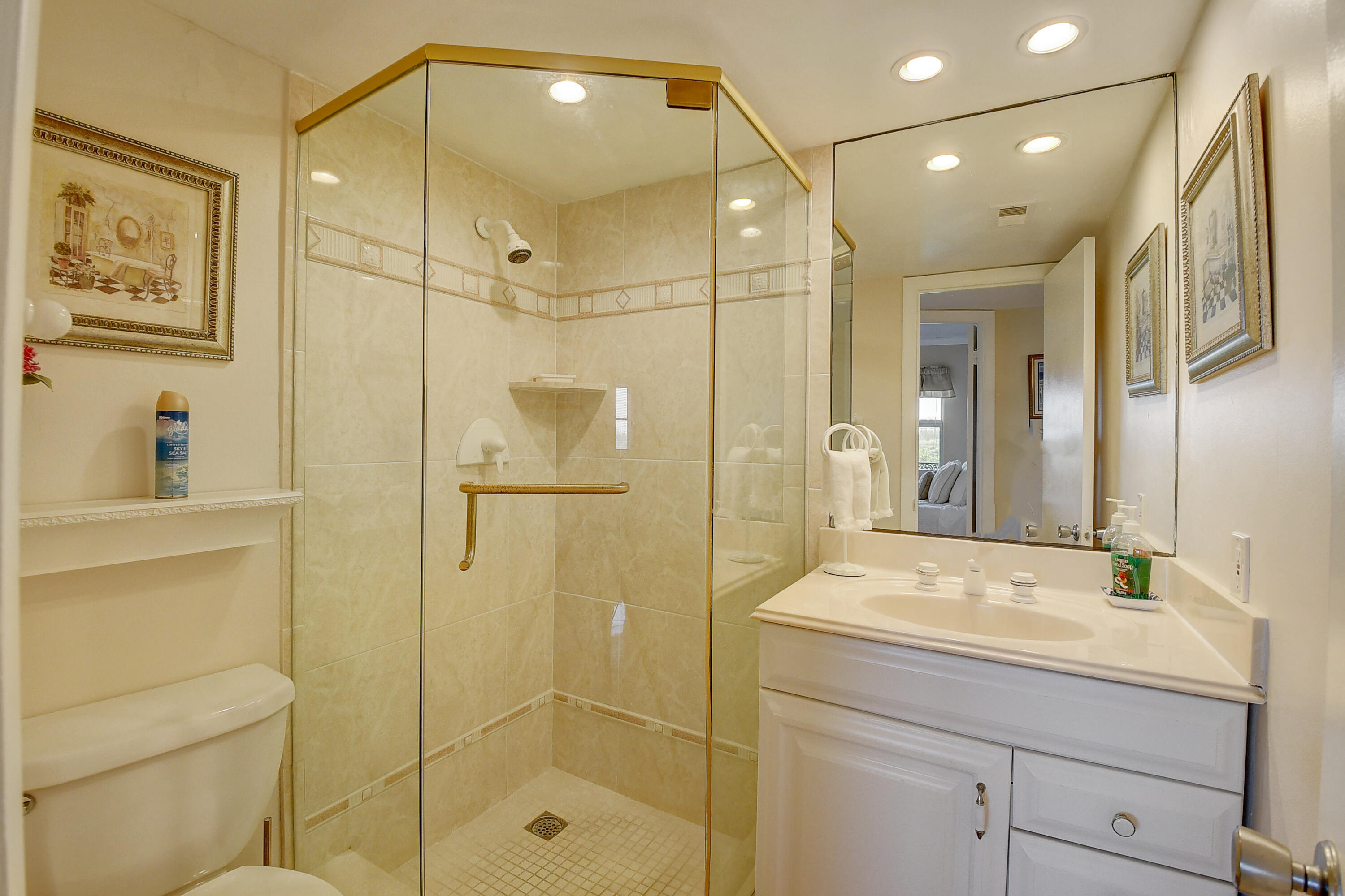 2871 North Ocean Boulevard, Unit C509 Boca Raton, FL 33431 - Photo 13 of 42 22_dsc_1164_5_6_7_8