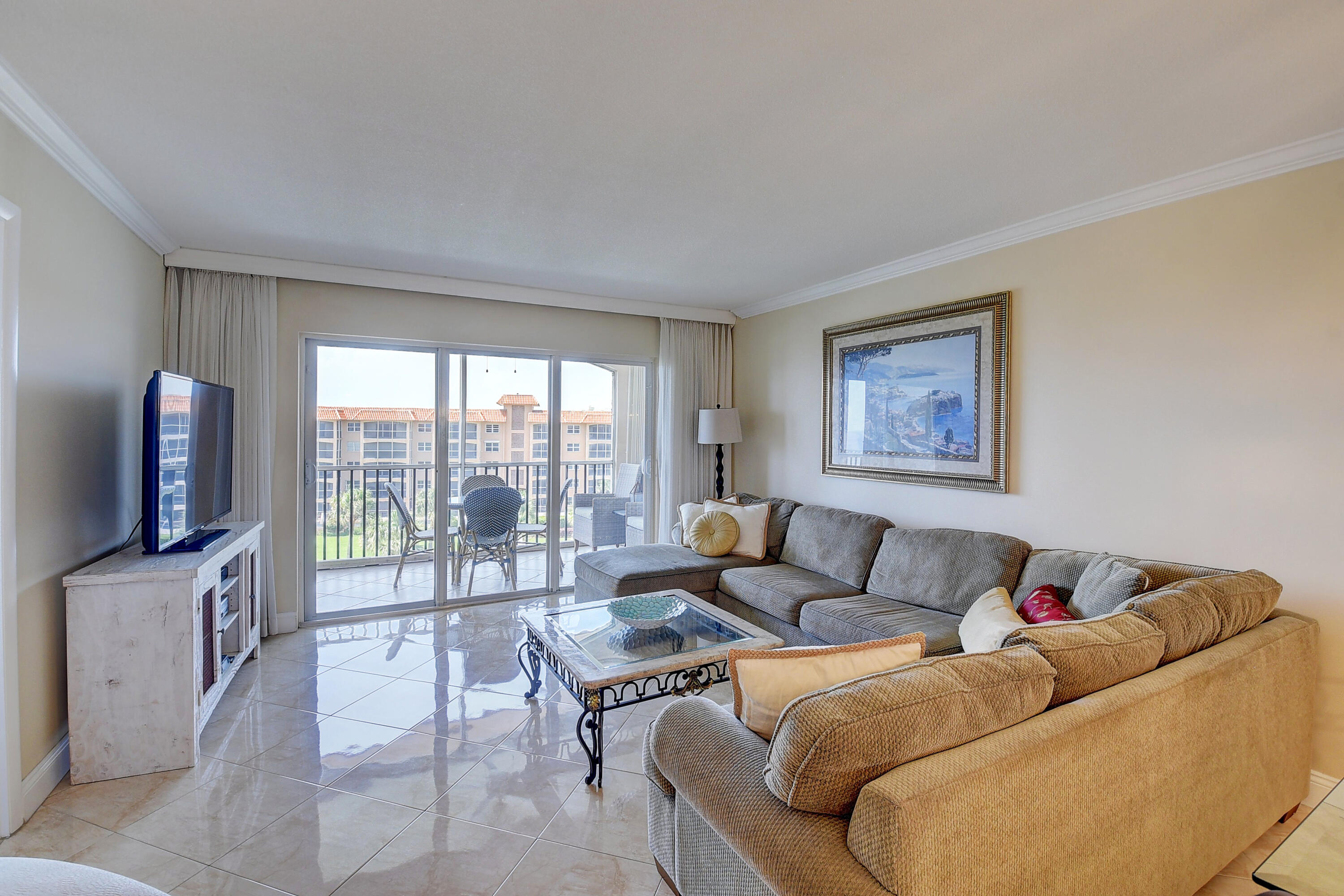 2871 North Ocean Boulevard, Unit C509 Boca Raton, FL 33431 - Photo 7 of 42 09_dsc_1099_100_101_102_103