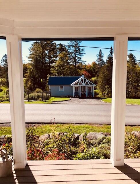 FRONTDOORVIEW