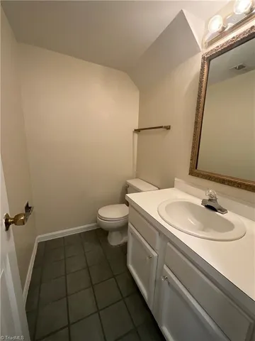 $1,595 | 3202 Regents Park Lane, Unit E, Greensboro, NC 27455