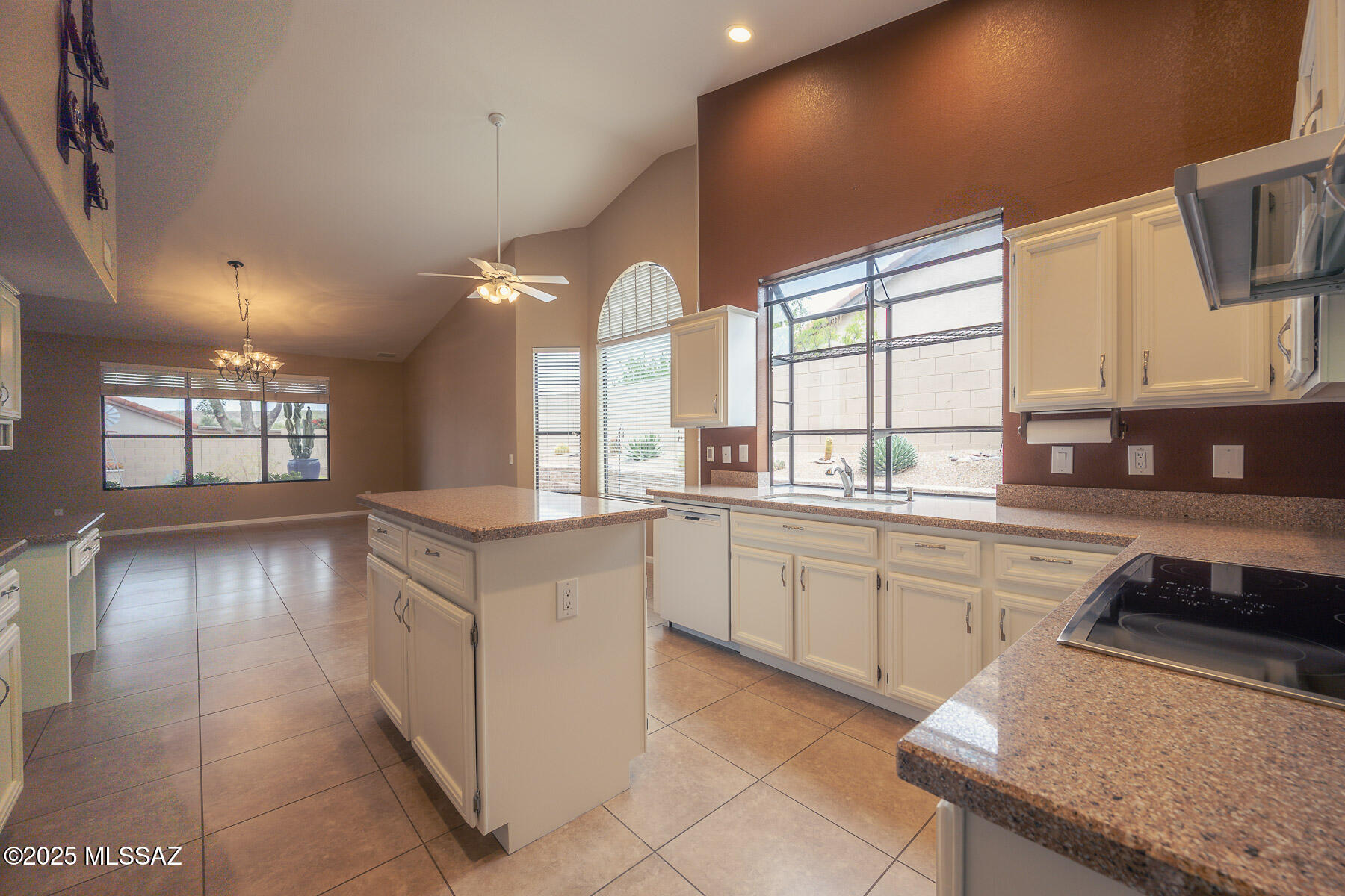 37004 South Ridge Crest Court Tucson, AZ 85739 - Photo 18 of 50