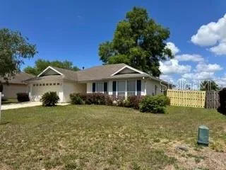 $2,300 | 25322 Northwest 10 Avenue, Newberry, FL 32669
