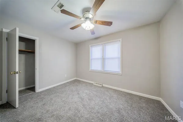 $179,900 | 203 Debbie Lane, Cuba, MO 65453