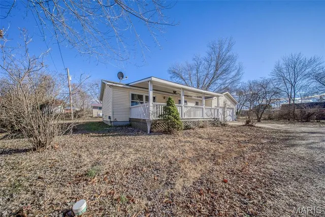 $189,900 | 203 Debbie Lane, Cuba, MO 65453