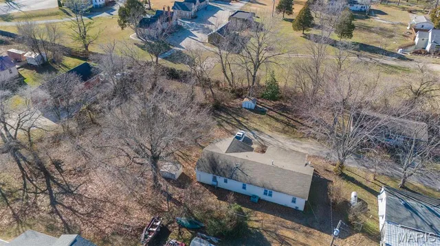 $189,900 | 203 Debbie Lane, Cuba, MO 65453