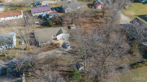 $179,900 | 203 Debbie Lane, Cuba, MO 65453