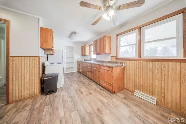 $179,900 | 203 Debbie Lane, Cuba, MO 65453