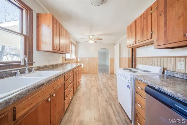 $179,900 | 203 Debbie Lane, Cuba, MO 65453