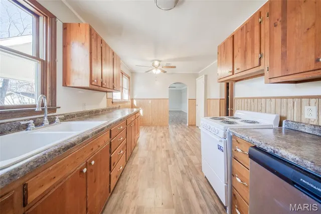 $189,900 | 203 Debbie Lane, Cuba, MO 65453