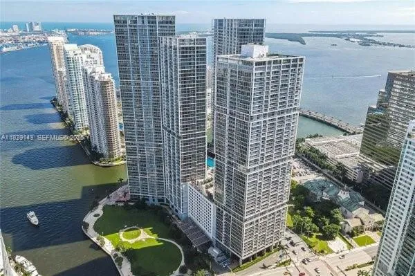 $3,550 | 465 Brickell Avenue, Unit 4004, Miami, FL 33131