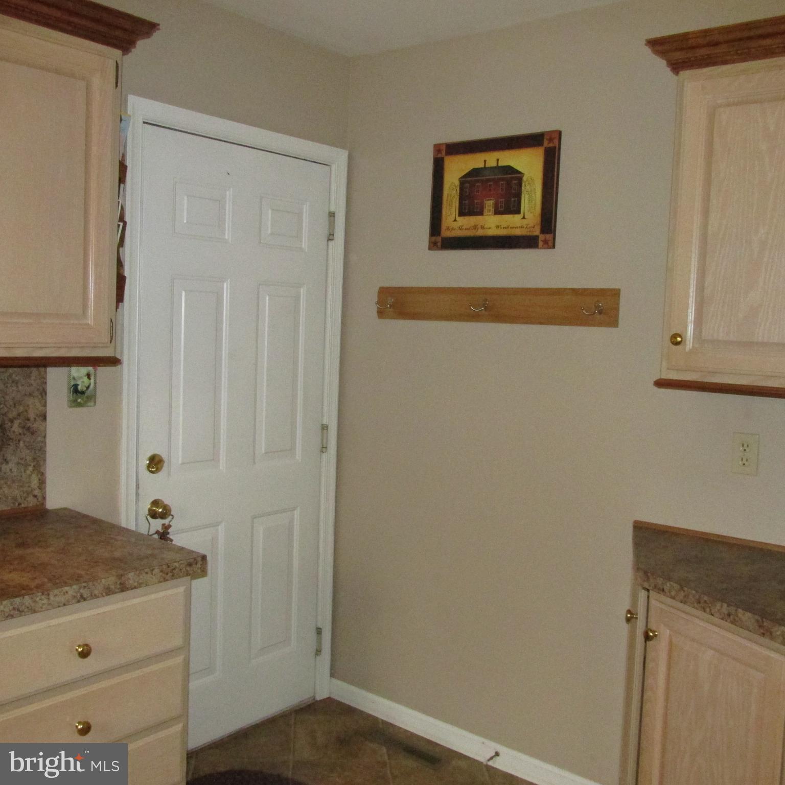 735 Schwanger Road Elizabethtown, PA 17022 - Photo 11 of 30