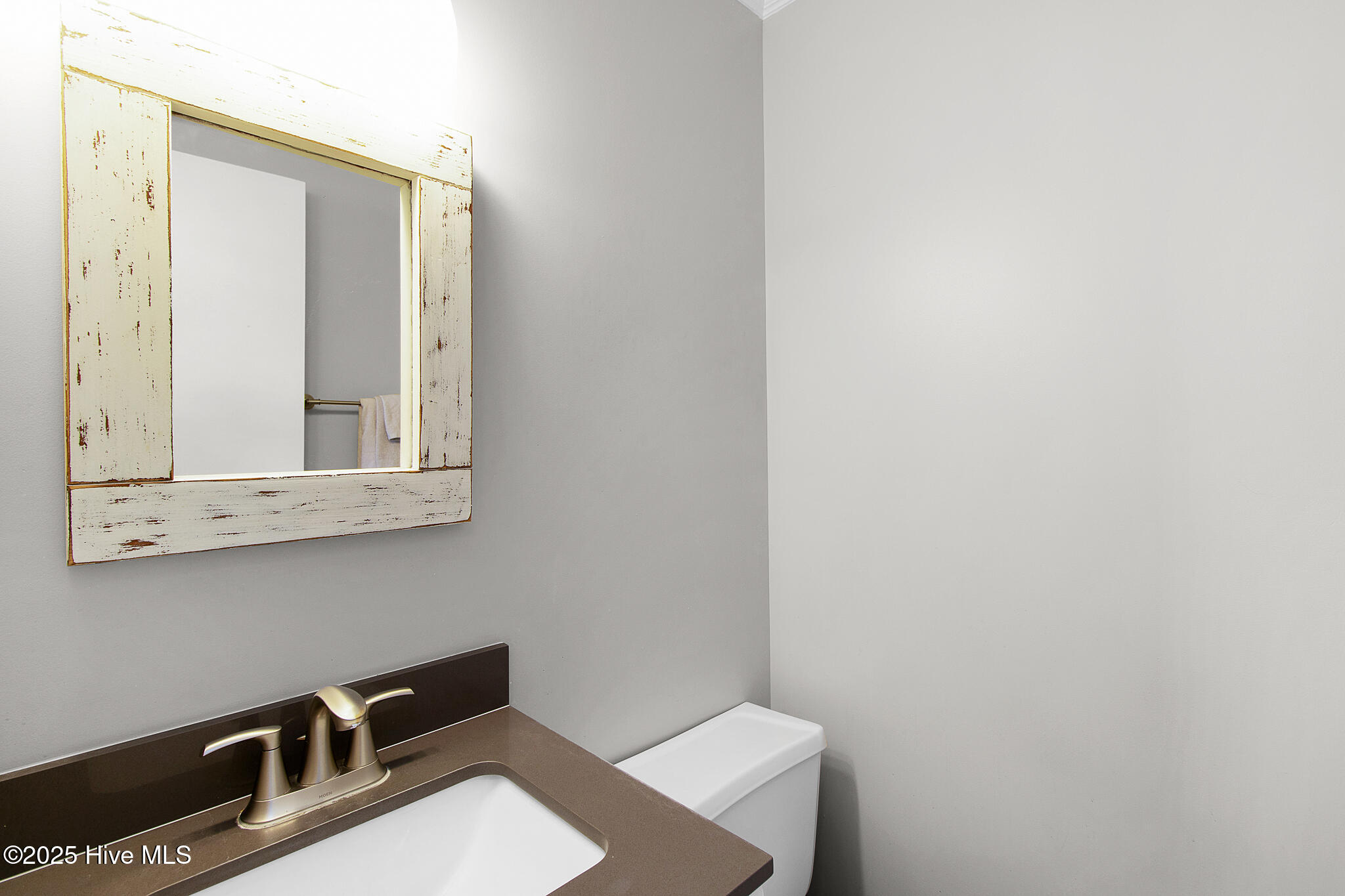 2111 West Fort Macon Road, Unit 336 DUNESCAPE Atlantic Beach, NC 28512 - Photo 22 of 43 Half bath off of bedroom 2