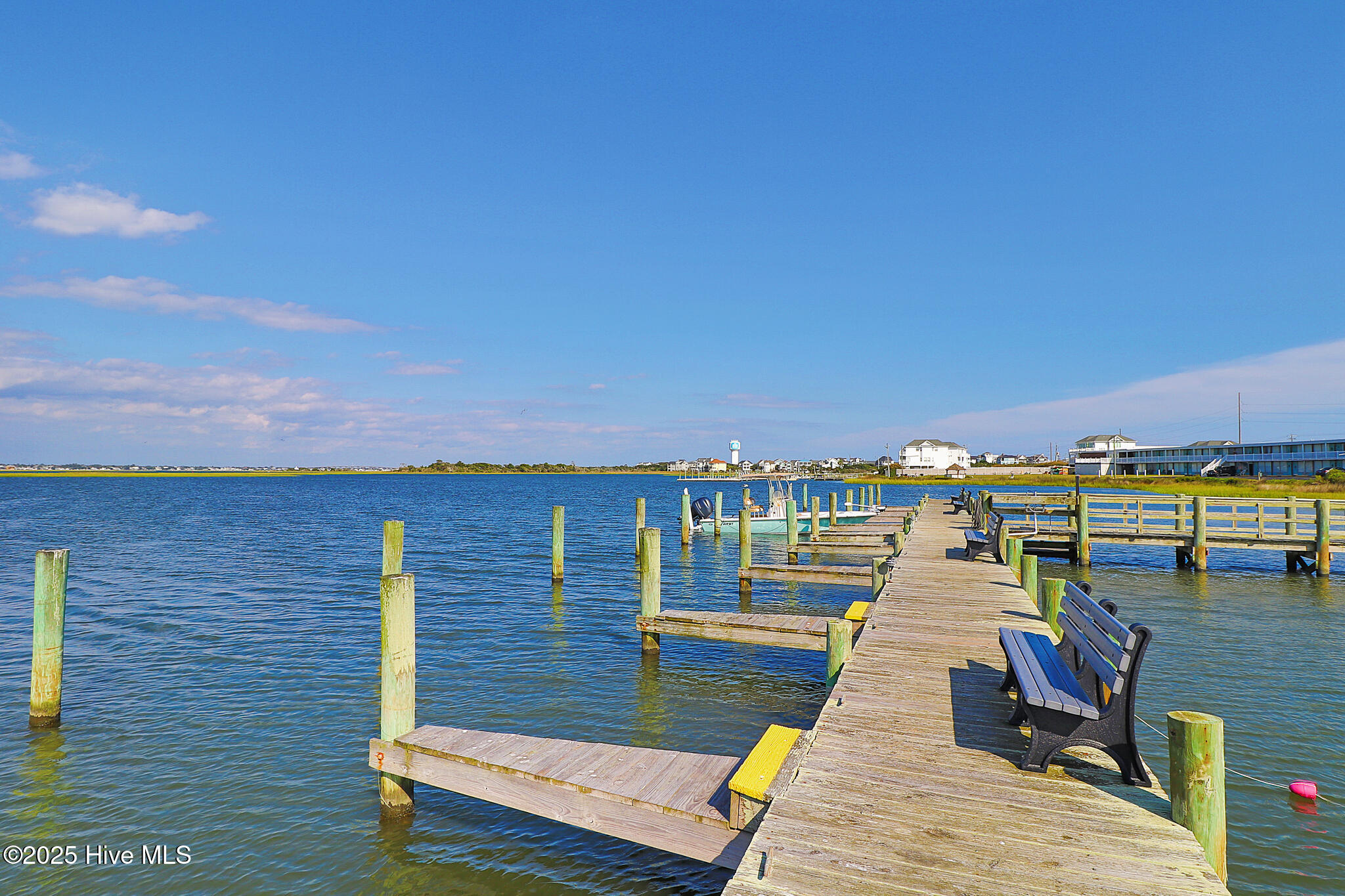 2111 West Fort Macon Road, Unit 336 DUNESCAPE Atlantic Beach, NC 28512 - Photo 35 of 43 Dunescape Villas day dock on sound side