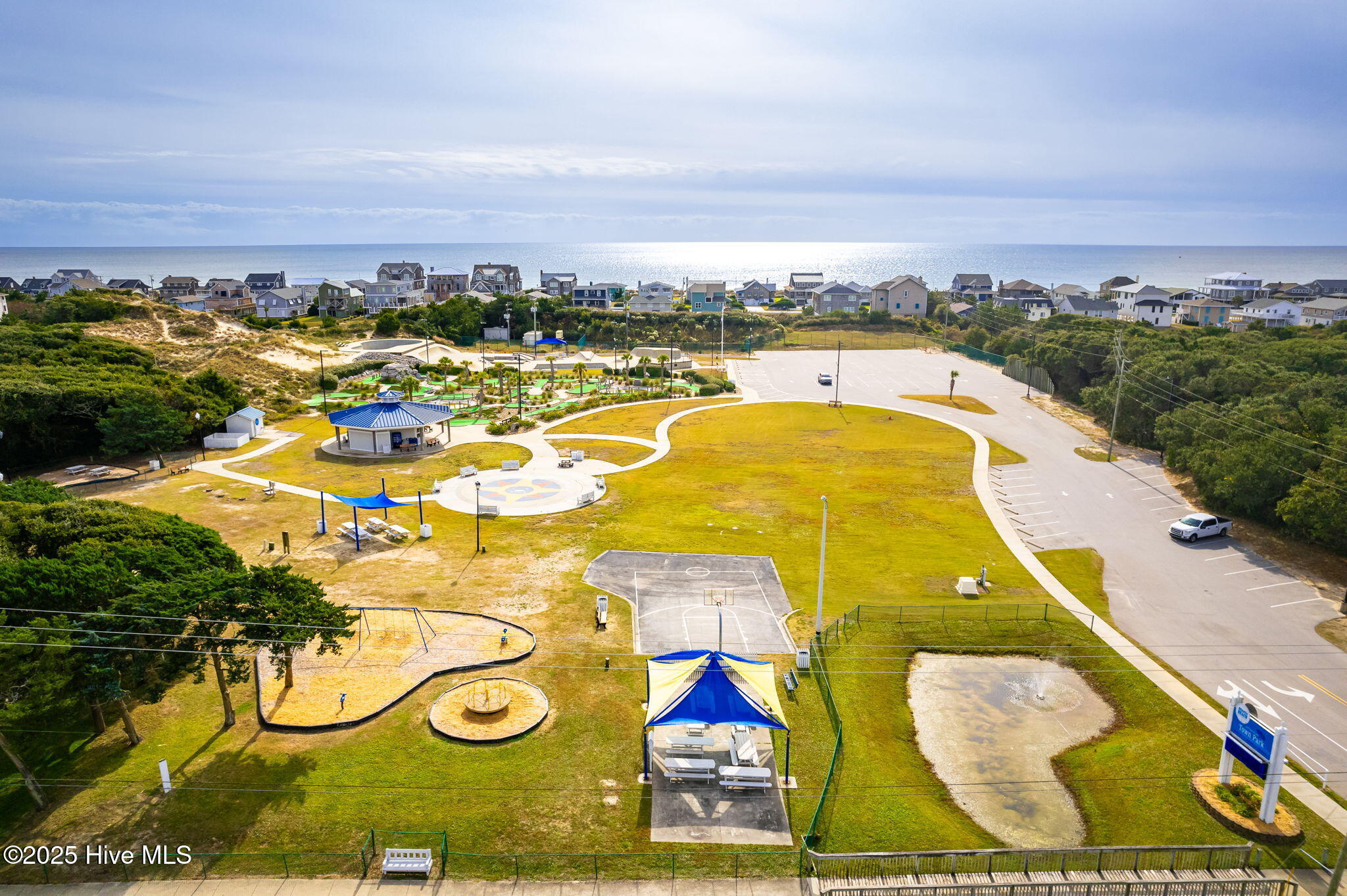 2111 West Fort Macon Road, Unit 336 DUNESCAPE Atlantic Beach, NC 28512 - Photo 39 of 43 Atlantic Beach Town Park