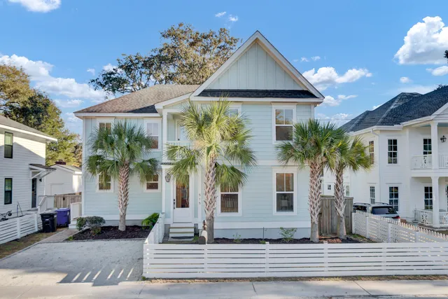 $1,495,000 | 515 Bank Street, Mount Pleasant, SC 29464