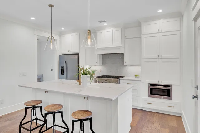 $1,595,000 | 515 Bank Street, Mount Pleasant, SC 29464