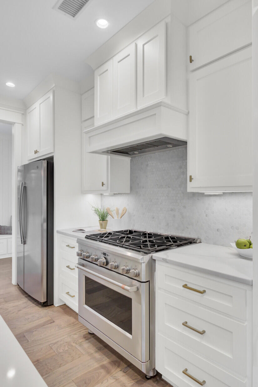 515 Bank Street Mount Pleasant, SC 29464 - Photo 15 of 52 19_26_mls