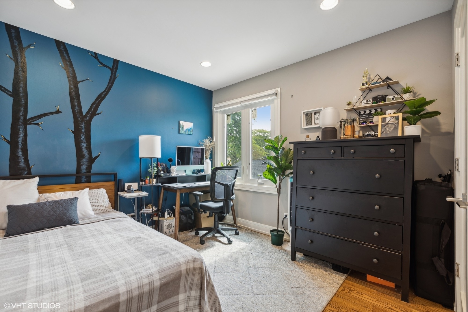459 Simone Drive Des Plaines, IL 60016 - Photo 13 of 23 a bedroom with a bed and a dresser in it