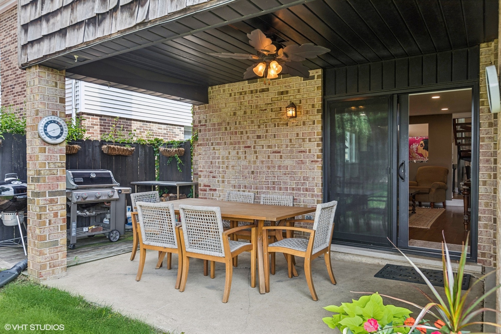 459 Simone Drive Des Plaines, IL 60016 - Photo 18 of 23 a view of an outdoor space with seating area