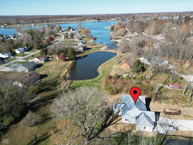 $379,900 | 260 Patriots Landing Drive, Fillmore, IN 46128