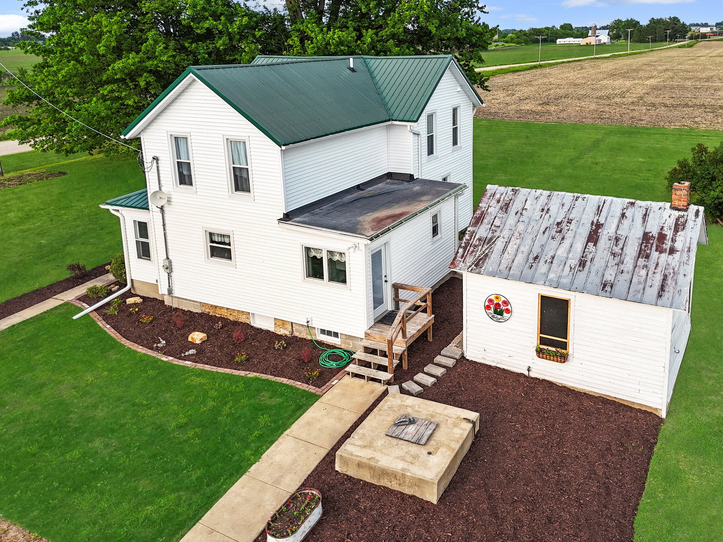15331 West Harper Road Forreston, IL 61030 - Photo 4 of 78