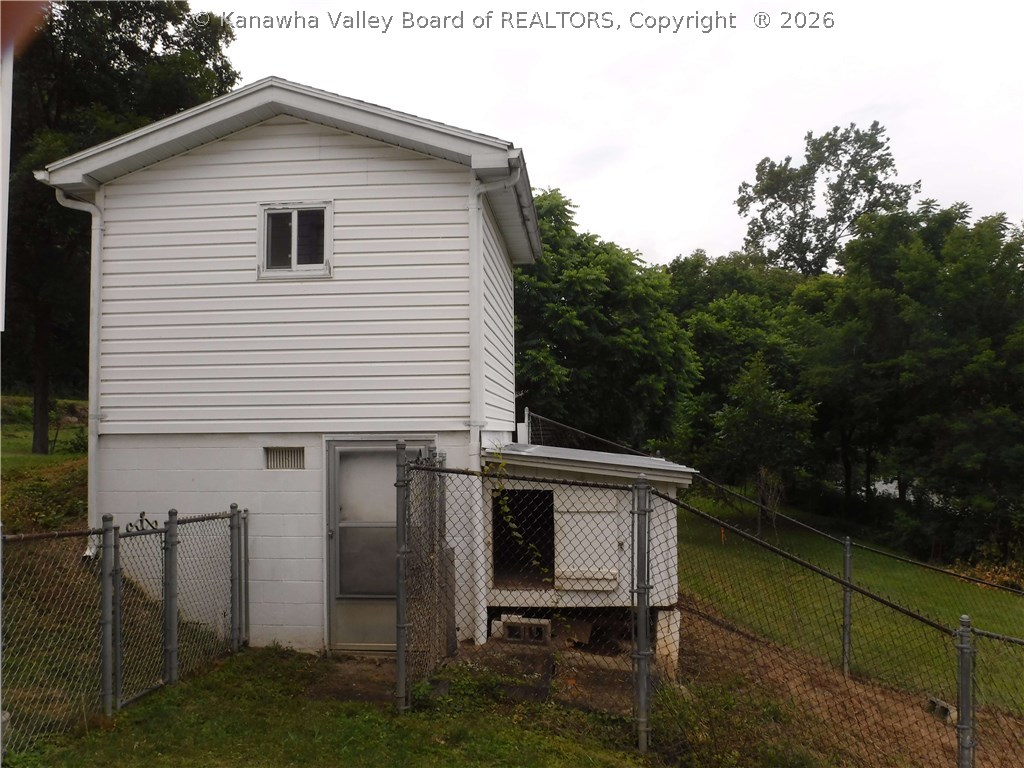 10462 Coal River Road St. Albans, WV 25177 - Photo 12 of 20 Gallery Image 12
