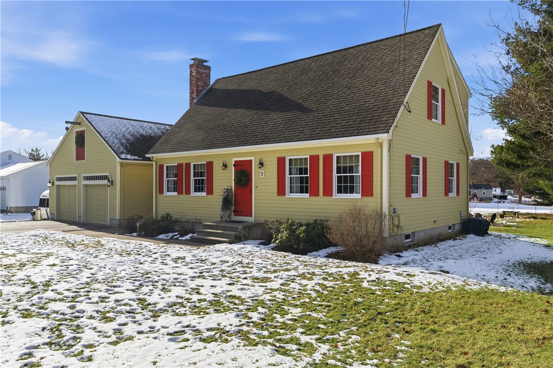9 Anna Mac Drive Cumberland, RI 02864 - Photo 2 of 41