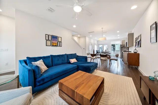 $2,850 | 814 North Bluff Drive, Unit 95, Austin, TX 78745