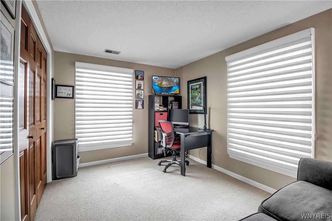 640 Youngs Road, Unit E Amherst, NY 14221 - Photo 23 of 35