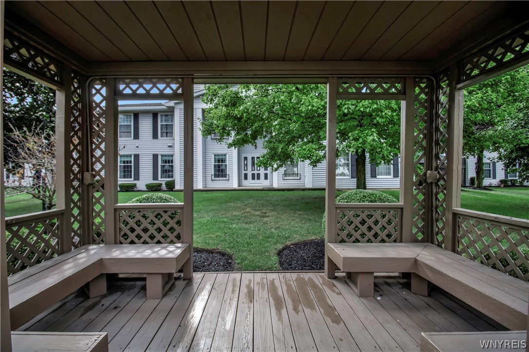 640 Youngs Road, Unit E Amherst, NY 14221 - Photo 32 of 35