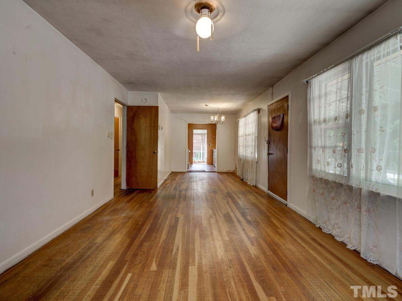 1004 Seabrook Road Raleigh, NC 27610 - Photo 4 of 29 Gallery Image 4