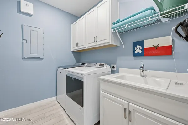 $3,950 | 11130 Town View Drive, Jacksonville, FL 32256
