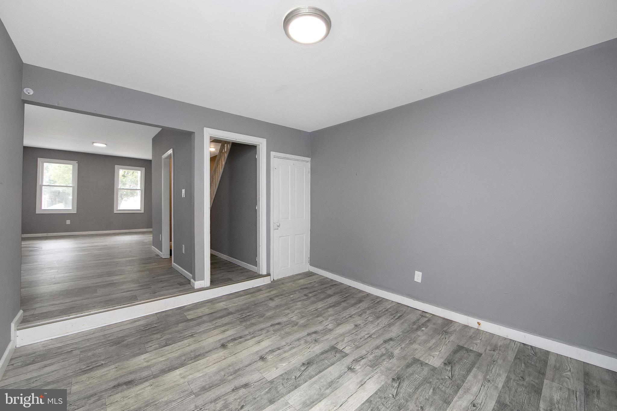 133 East Federal Street Burlington, NJ 08016 - Photo 14 of 43 wooden floor in an empty room with a window
