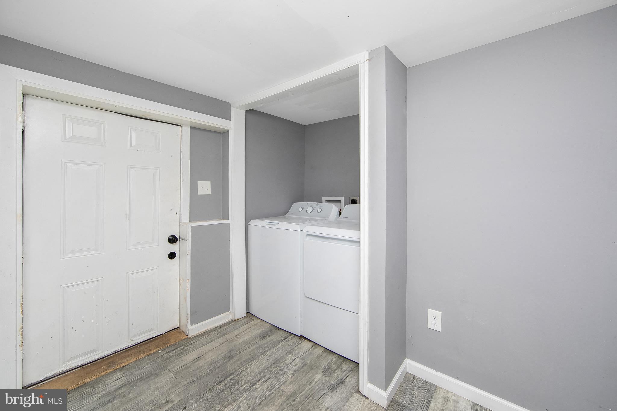 133 East Federal Street Burlington, NJ 08016 - Photo 19 of 43 a view of a bathroom with a sink