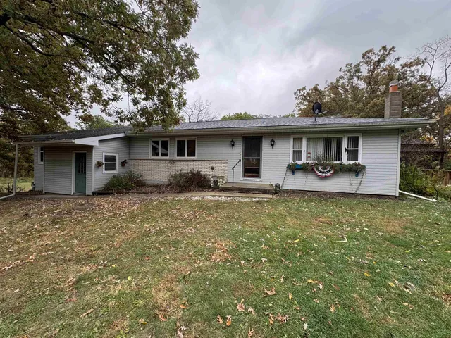 $324,900 | N5616 Biggs Road, Argyle, WI 53504