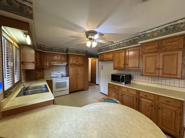 $324,900 | N5616 Biggs Road, Argyle, WI 53504