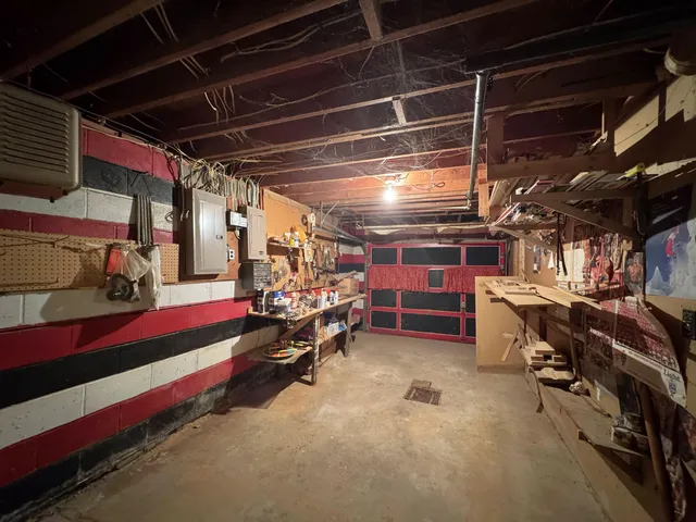 $324,900 | N5616 Biggs Road, Argyle, WI 53504