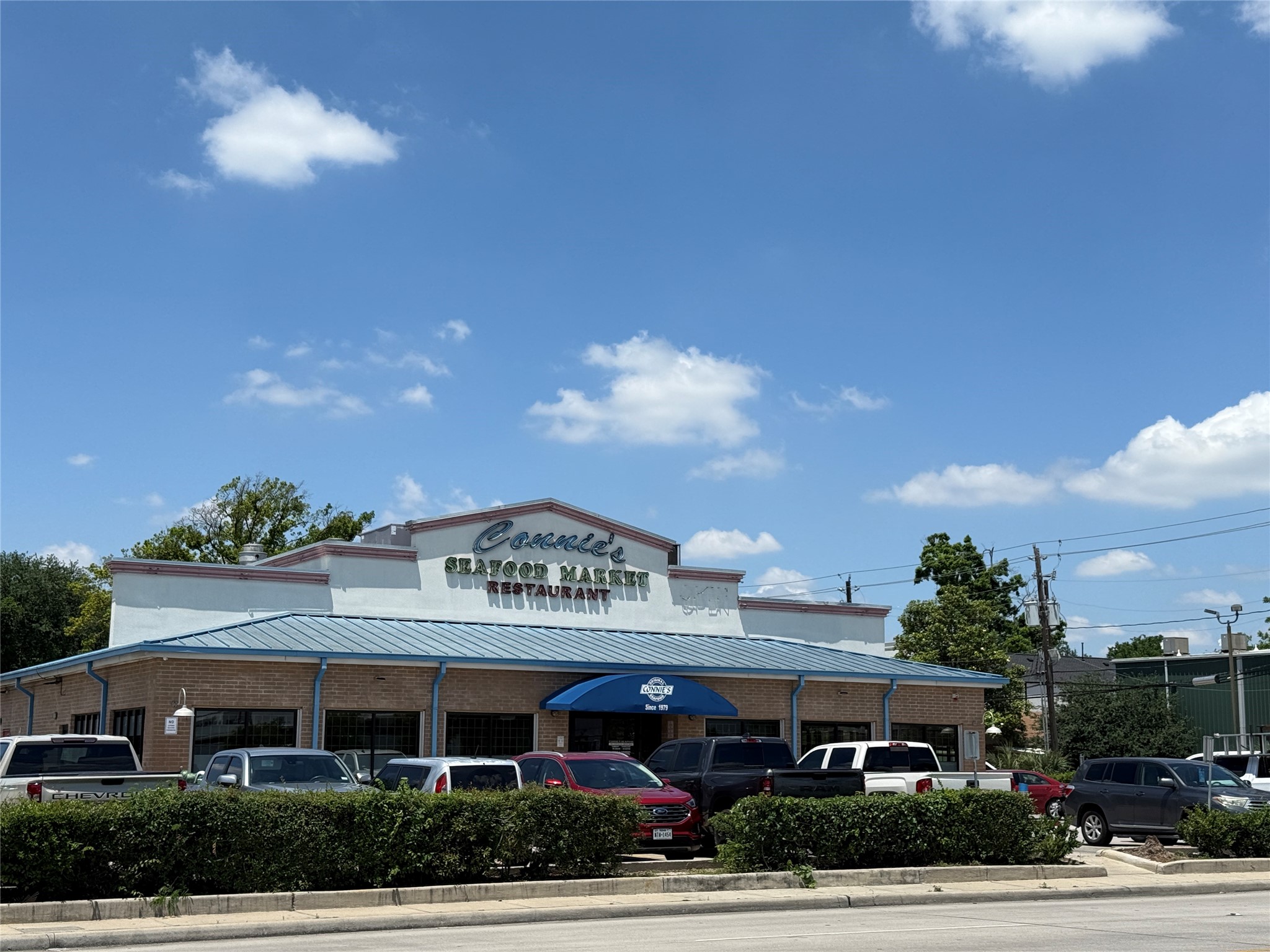 1922 Tabor Street Houston, TX 77009 - Photo 20 of 24 Near to 1922 Tabor, Connie's Seafood Market Restaurant is an East Heights staple!