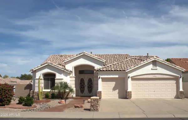 $685,000 | 1043 South Rockwell Street, Gilbert, AZ 85296