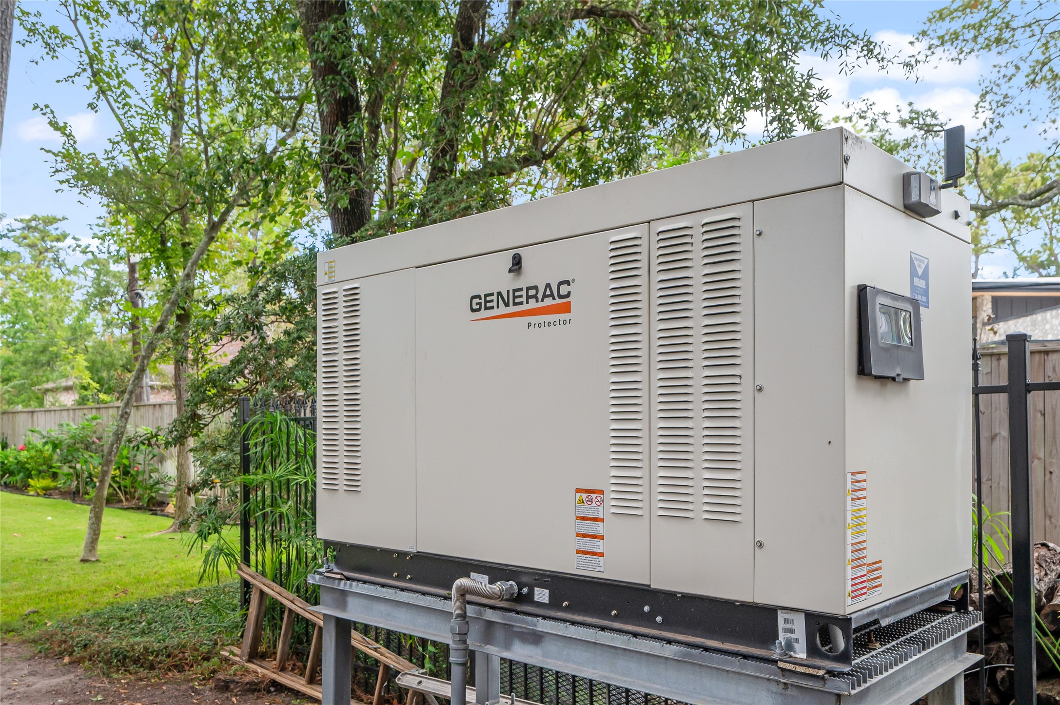 11518 Shadow Way Street Houston, TX 77024 - Photo 49 of 50 A whole-home Generac generator ensures reliable, uninterrupted power—an invaluable feature for Houston living.