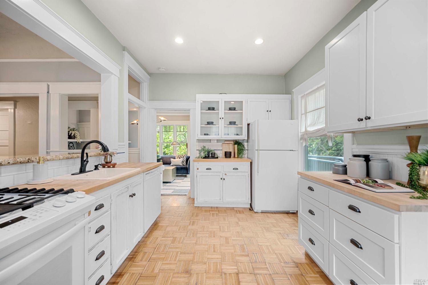 609 C Street San Rafael, CA 94901 - Photo 11 of 60