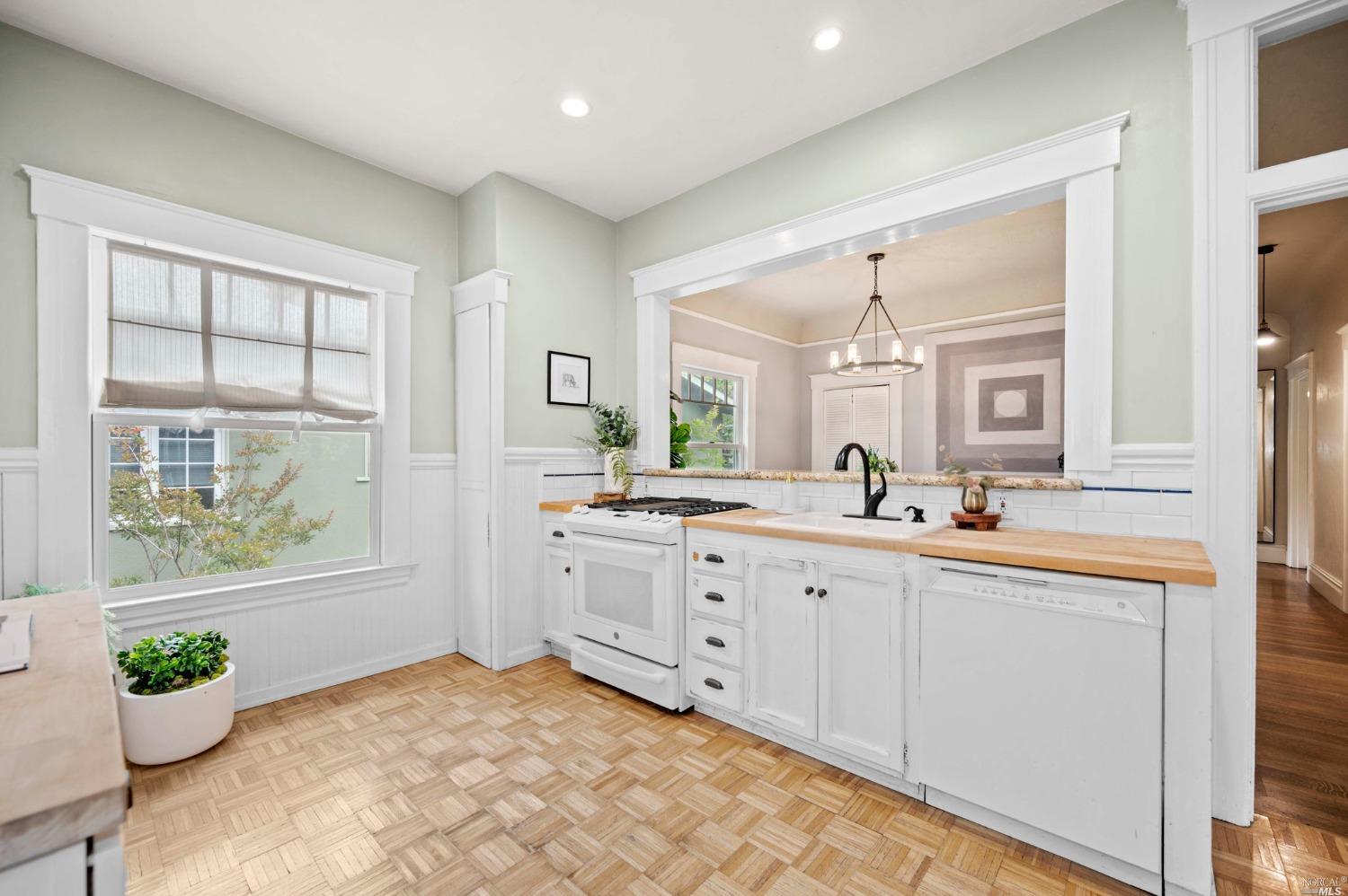 609 C Street San Rafael, CA 94901 - Photo 10 of 60