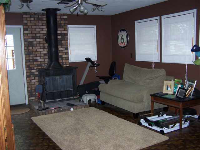 201 4th Street New Boston, IL 61272 - Photo 5 of 6