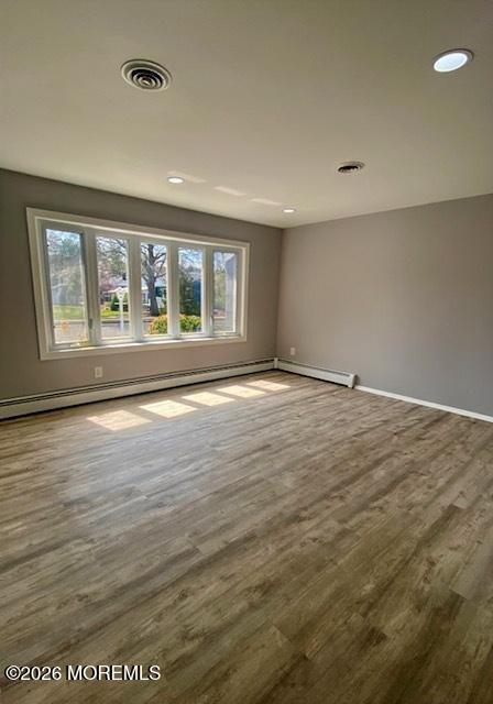 10 Littleton Road Toms River, NJ 08757 - Photo 3 of 23 LIVING ROOM