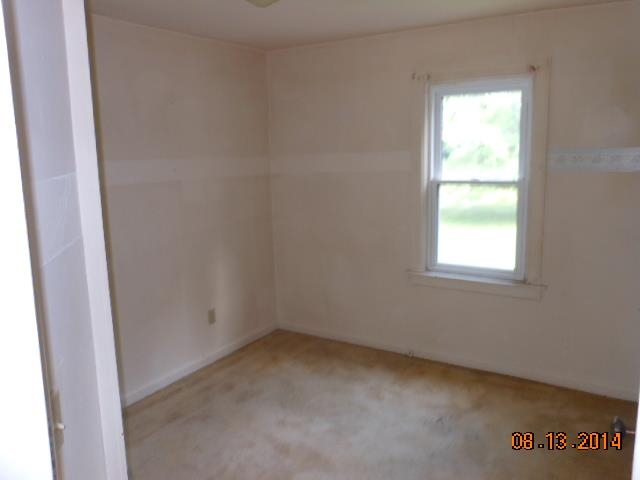 914 Georgia Road Goshen, IN 46528 - Photo 11 of 24 Gallery Image 11