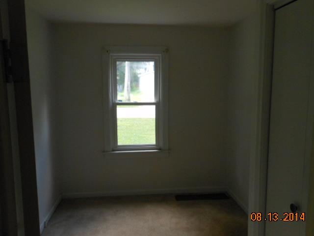 914 Georgia Road Goshen, IN 46528 - Photo 9 of 24 Gallery Image 9