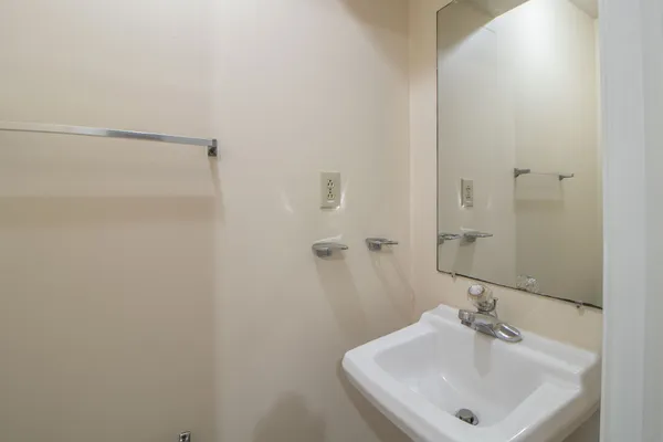 $905 | 371 Peabody Drive, Unit 3, Clarksville, TN 37042