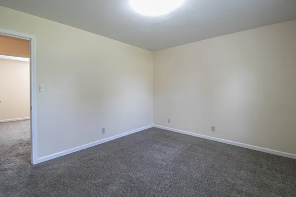 $905 | 371 Peabody Drive, Unit 3, Clarksville, TN 37042