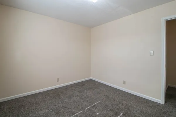 $905 | 371 Peabody Drive, Unit 3, Clarksville, TN 37042